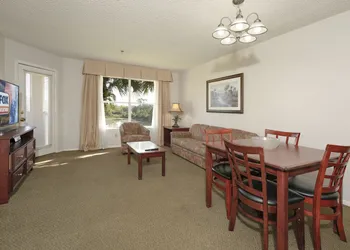 Parc Corniche Condominium Suite Hotel hotel thumbnail 4