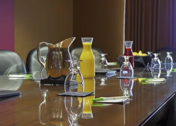 Holiday Inn Pewaukee - Milwaukee West by IHG hotel thumbnail 5