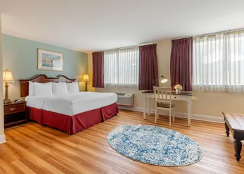 The Carriage House Inn Newport hotel thumbnail 7