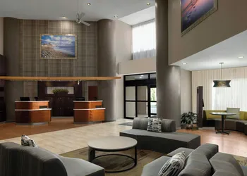 Courtyard by Marriott Long Island MacArthur Airport hotel thumbnail 4