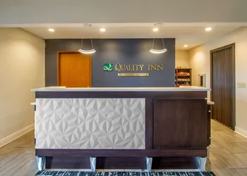 Quality Inn Danville hotel thumbnail 6
