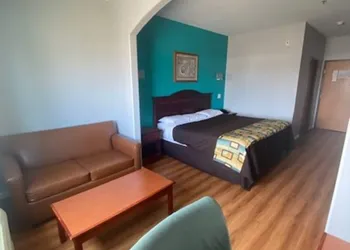 Tropicana Inn and Suites hotel thumbnail 3