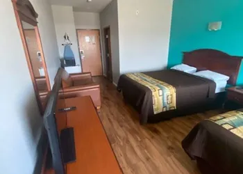 Tropicana Inn and Suites hotel thumbnail 6