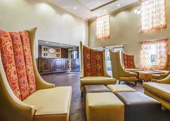 Comfort Suites Richmond hotel thumbnail 6