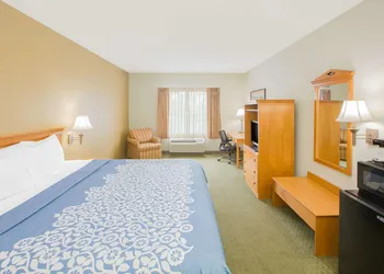 Days Inn by Wyndham Hattiesburg MS hotel thumbnail 4