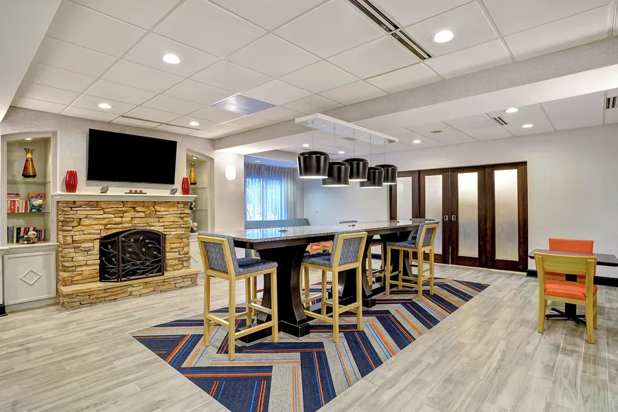 Hampton Inn Cortland hotel detail image 2