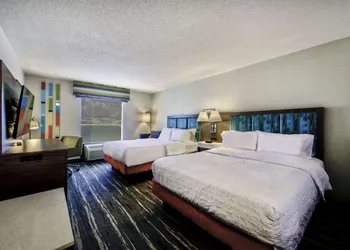 Hampton Inn Cortland hotel thumbnail 7