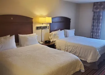 Hampton Inn & Suites Dayton-Airport hotel thumbnail 8