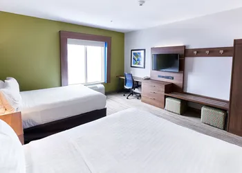 Holiday Inn Express Hotel & Suites Airport Dieppe by IHG hotel thumbnail 8