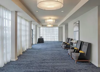 Courtyard by Marriott Long Beach Airport hotel thumbnail 4