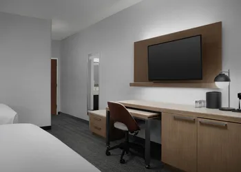 Courtyard by Marriott Dallas Addison/Quorum Drive hotel thumbnail 7