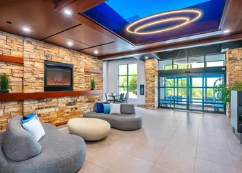 Quality Inn & Suites Levis hotel thumbnail 2