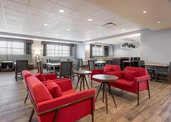 Hampton Inn La Junta hotel thumbnail 3