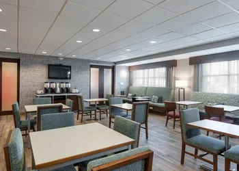 Hampton Inn La Junta hotel thumbnail 5