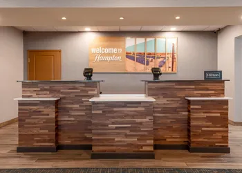 Hampton Inn La Junta hotel thumbnail 6