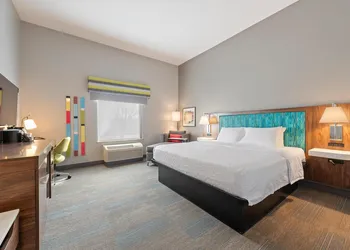 Hampton Inn La Junta hotel thumbnail 8