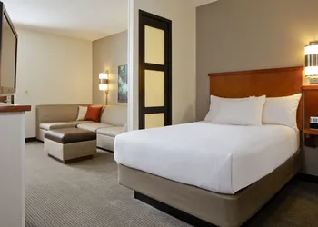 Hyatt Place Saratoga Malta hotel thumbnail 4