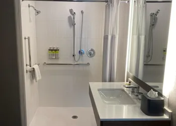 Staybridge Suites Phoenix - Glendale Sports Dist by IHG hotel thumbnail 2