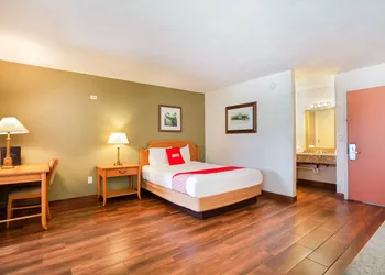 OYO Waterfront Hotel - Cape Coral/Fort Myers, FL hotel thumbnail 5