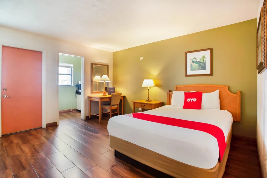 OYO Waterfront Hotel - Cape Coral/Fort Myers, FL hotel detail image 6