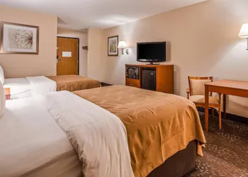 Quality Inn Tomah hotel thumbnail 7