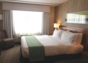 Holiday Inn Express & Suites Fraser - Winter Park Area by IHG hotel thumbnail 3