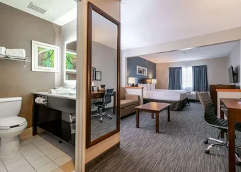 Wingate by Wyndham Great Falls hotel thumbnail 4