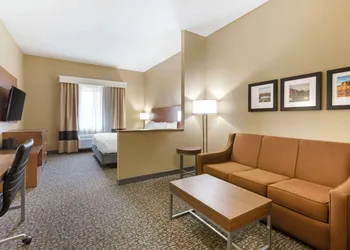 Best Western Plus Surprise-Phoenix NW hotel thumbnail 6
