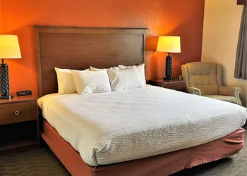 Quality Inn Petoskey hotel thumbnail 8