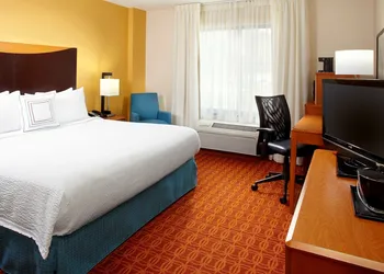Fairfield Inn & Suites by Marriott Pittsburgh Neville Island hotel thumbnail 4