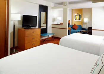 Fairfield Inn & Suites by Marriott Pittsburgh Neville Island hotel thumbnail 5