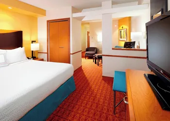 Fairfield Inn & Suites by Marriott Pittsburgh Neville Island hotel thumbnail 8