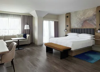 Kingston Marriott hotel thumbnail 6