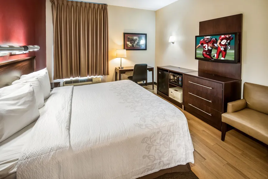 Red Roof Inn PLUS+ Austin South – Airport. hotel detail image 6