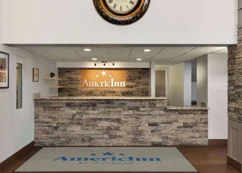 AmericInn by Wyndham Inver Grove Heights Minneapolis hotel thumbnail 3