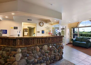Microtel Inn & Suites by Wyndham Bozeman hotel thumbnail 2
