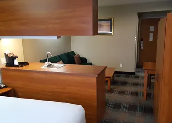 Microtel Inn & Suites by Wyndham Bozeman hotel thumbnail 7