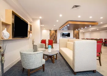 Holiday Inn Express Hotel & Suites Ft. Collins by IHG hotel thumbnail 4