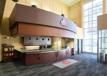 Canad Inns Destination Centre Club Regent Casino Hotel hotel thumbnail 4