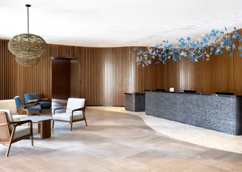VEA Newport Beach, A Marriott Resort & Spa hotel thumbnail 3