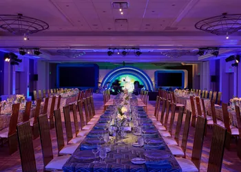 VEA Newport Beach, A Marriott Resort & Spa hotel thumbnail 5