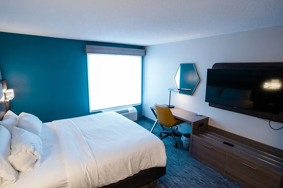 Holiday Inn Express & Suites Knoxville-North-I-75 Exit 112 by IHG hotel detail image 6