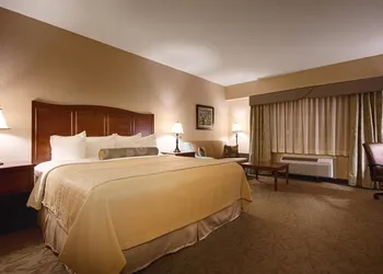 The Inn at Lewisburg, BW Signature Collection hotel thumbnail 6