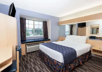 Microtel Inn & Suites by Wyndham Conyers/Atlanta Area hotel thumbnail 4