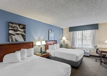 Rodeway Inn hotel thumbnail 6