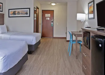 Quality Inn Milan - Sandusky hotel thumbnail 7