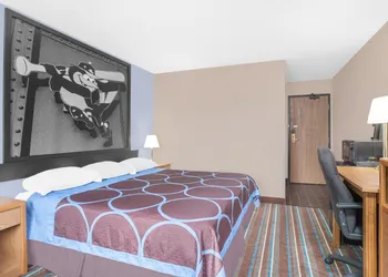 Super 8 by Wyndham Havre De Grace Aberdeen Area hotel thumbnail 4