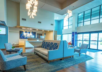 Holiday Inn Express Hotel & Suites Tampa Northwest - Oldsmar by IHG hotel thumbnail 3