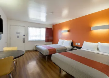 Motel 6 Claremont, CA hotel thumbnail 7