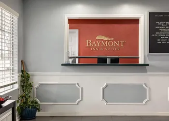 Baymont by Wyndham Albany at Albany Mall hotel thumbnail 2